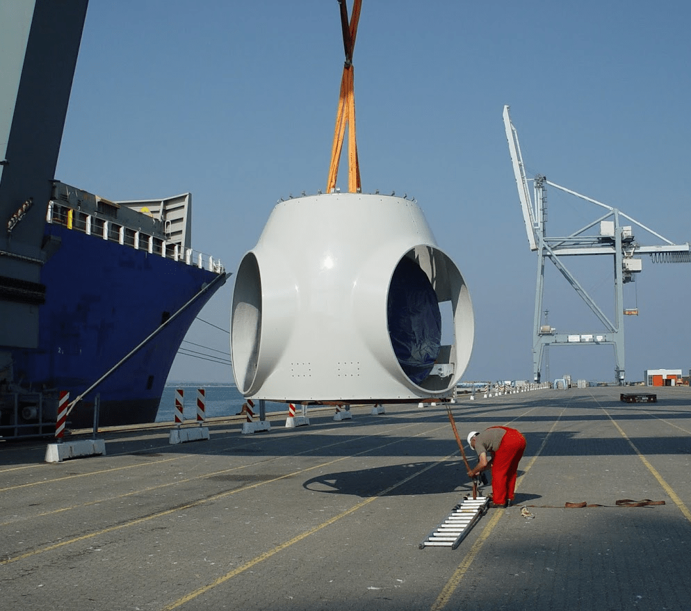 Unimacts offers wind turbine shipping and logistics 